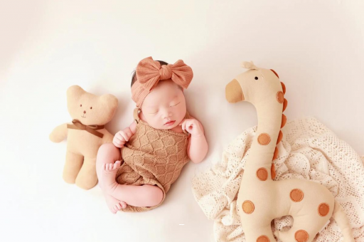 中国澳门宝宝几个月会站